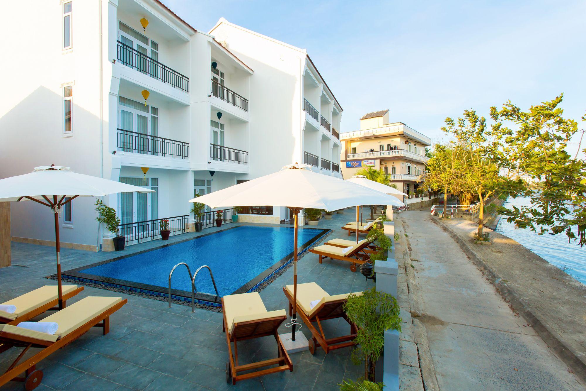 ริเวอร์ไซด์ ไวท์ เฮาส์ วิลลา Hotel ฮอยอัน ภายนอก รูปภาพ